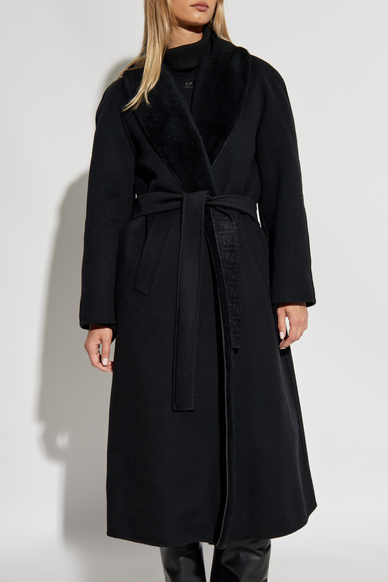 コート FENDI FW24 Black wool blend coat (FF6041ASZU F1FL8) Fendi Wool coat with fur collar | Women's Clothing | Vitkac